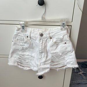 size 22 white pacsun high rise festival shorts